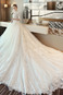 Abito da sposa Quanto Caduta Raso Allacciato Applique A-Line - Pagina 1