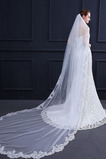 Elegante velo da sposa in pizzo con pettine lungo 3 metri