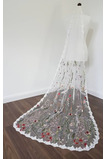 Velo floreale, velo da giardino, velo boemo, velo ricamato, velo floreale romantico, velo da sposa