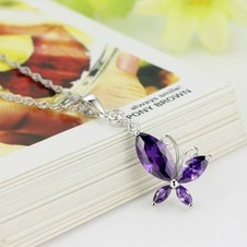 Moda viola diamante intarsiato insetto argento collana &
