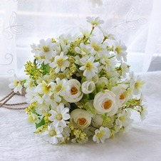 Fiori di tè verde e bianco a mano bouquet spose coreano sposate simulazione