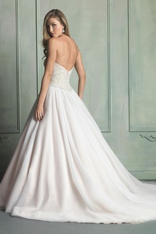 Abito da sposa Senza Maniche Ball Gown Chiesa Cuore Schiena Nuda Naturale