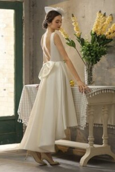 Abito da sposa Semplici Farfalla Ornamento Tipo standard Schiena Nuda