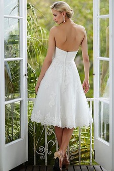 Abito da sposa Cuore Estate Applique Naturale al ginocchio Pizzo francese