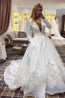 Abito da sposa V-Scollo Autunno Profondo V-scollo Treno della corte