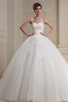 Abito da sposa Primavera Chiesa Tulle collo Sweetheart stravagante