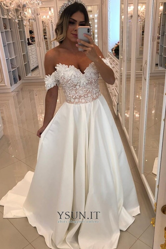 Abito da sposa Eleganti Pizzo Fuori dalla spalla Applique Cappellini - Pagina 1