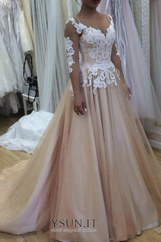 Abito da sposa Pizzo Maniche Lunghe Inverno Corpo a pera Pizzo Overlay - Pagina 1