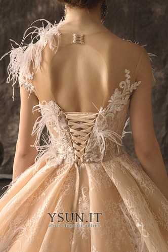 Abito da sposa decorato Pizzo Overlay Pizzo Piume Senza Maniche Allacciato - Pagina 6