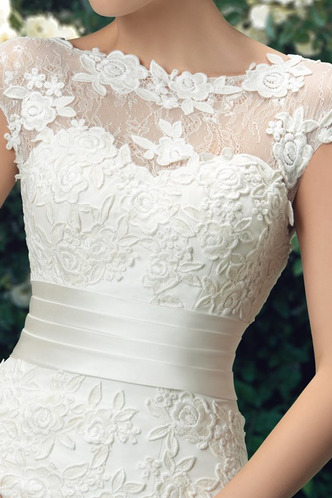 Abito da sposa Pizzo Naturale trendiness Tubino Rosetta accentato - Pagina 6