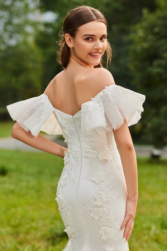 Abito da sposa Pizzo Autunno Festoni Petite Cappellini Schiena Nuda - Pagina 5