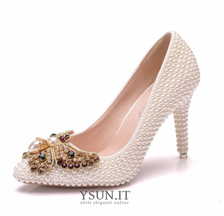 Scarpe con hotsell tacco e fiocco